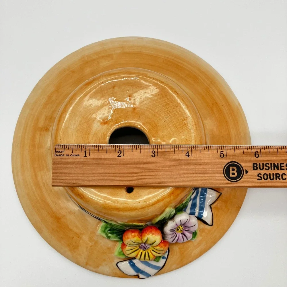 Giftco Ceramic Wall Pocket Planter Vintage 9in Tan Straw Hat Floral Ribbon